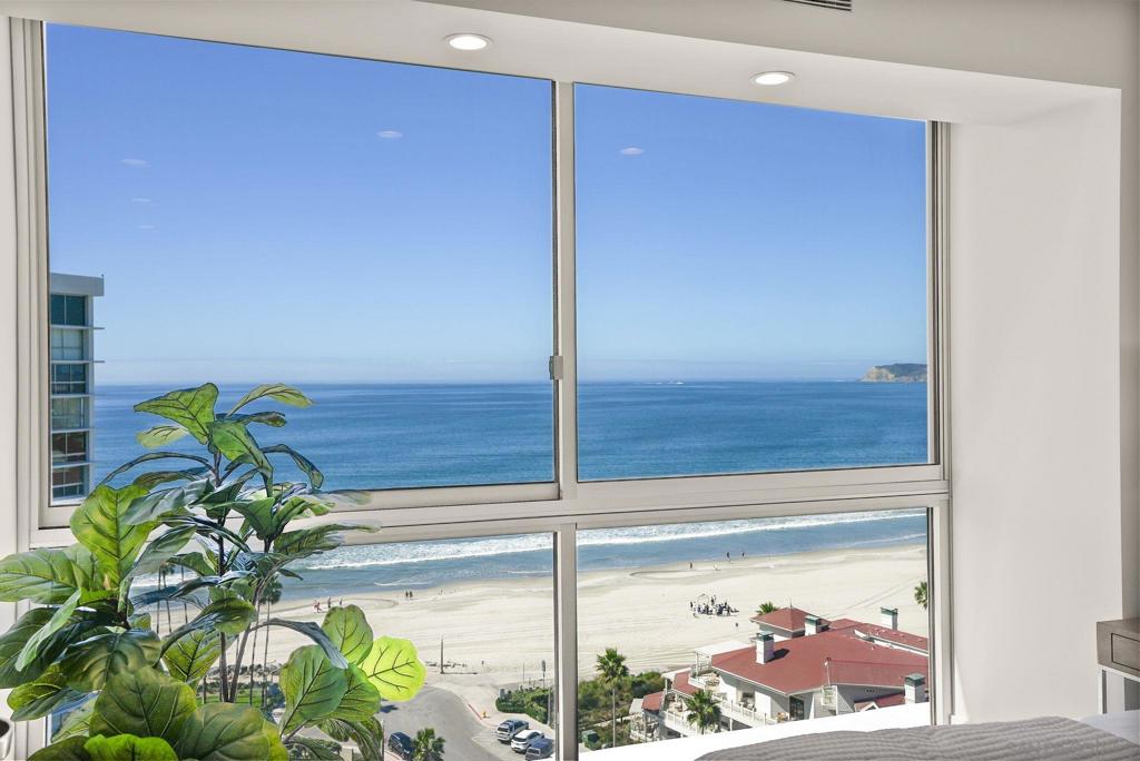 Coronado Shores - Residential