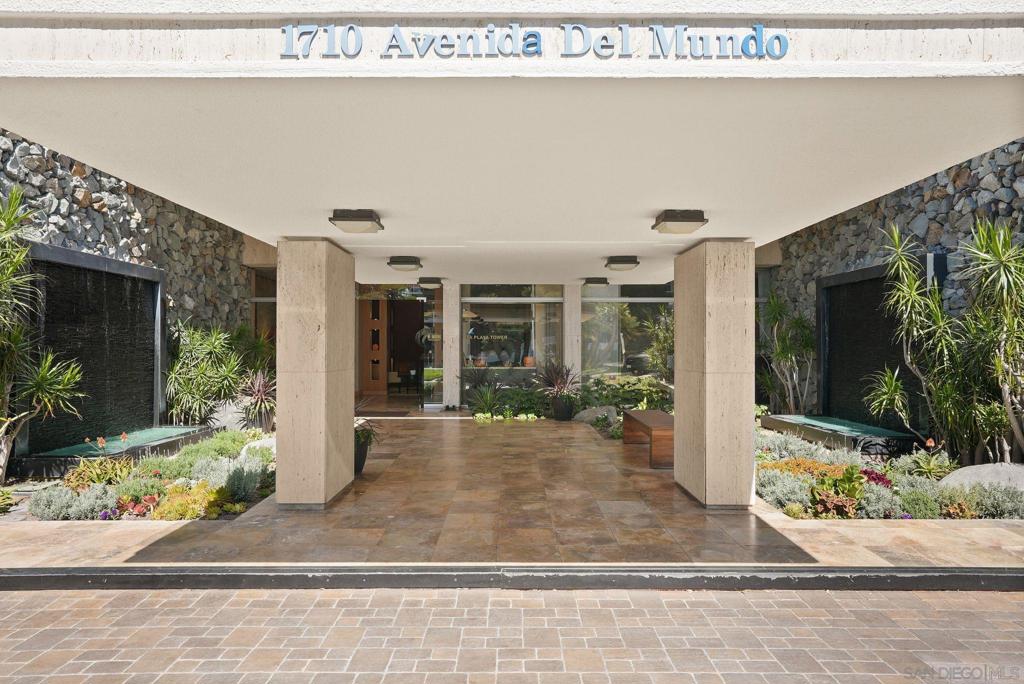 Coronado Shores - Residential