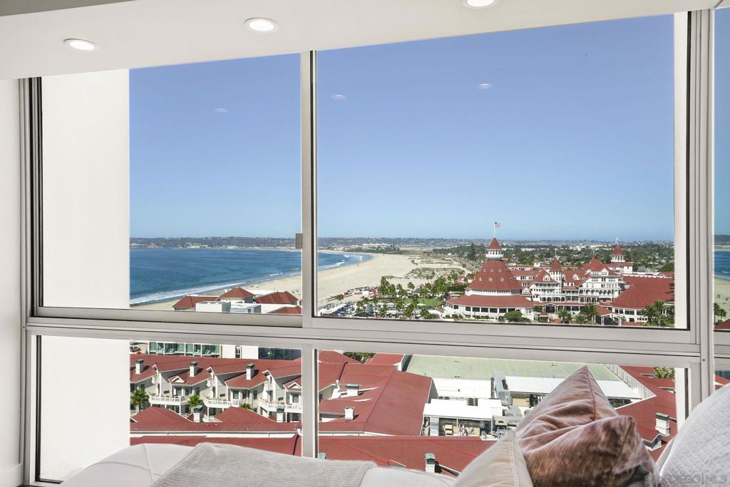 Coronado Shores - Residential