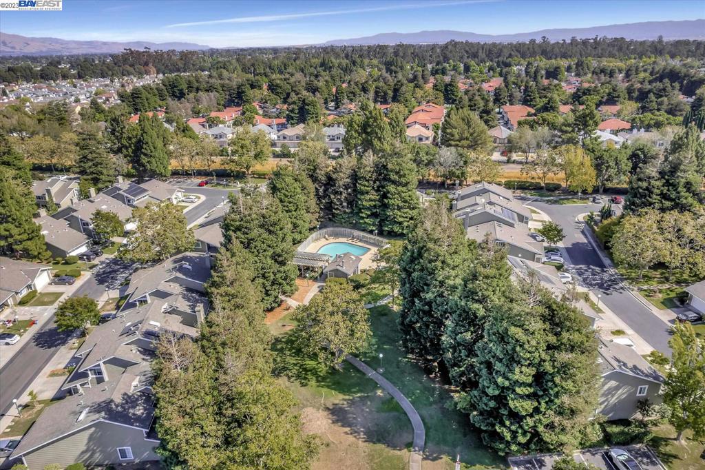 ARDENWOOD VILLAG - Residential