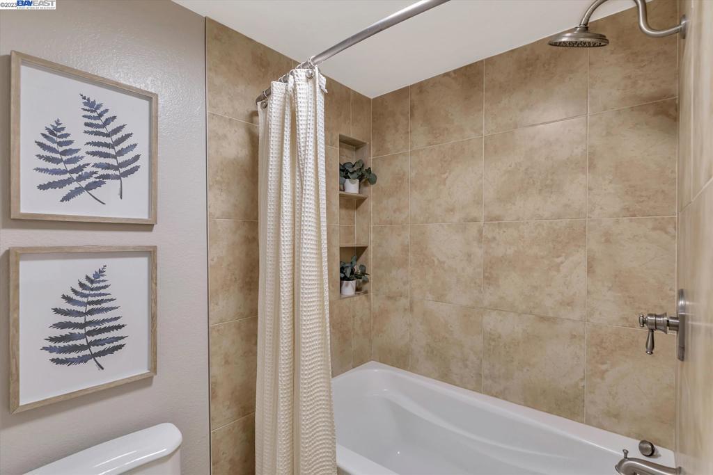 ARDENWOOD VILLAG - Residential