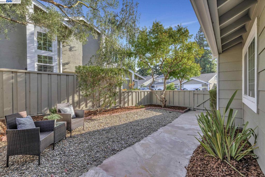 ARDENWOOD VILLAG - Residential