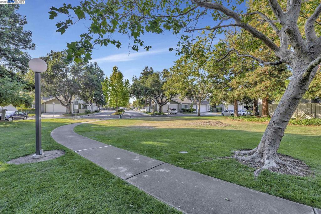 ARDENWOOD VILLAG - Residential