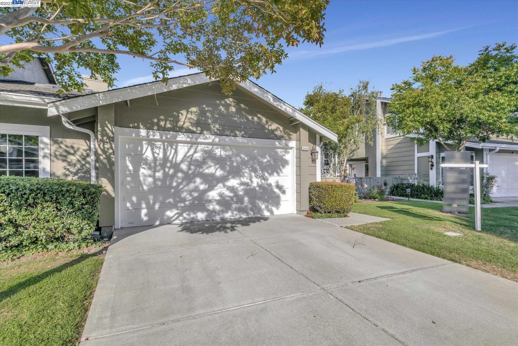 ARDENWOOD VILLAG - Residential