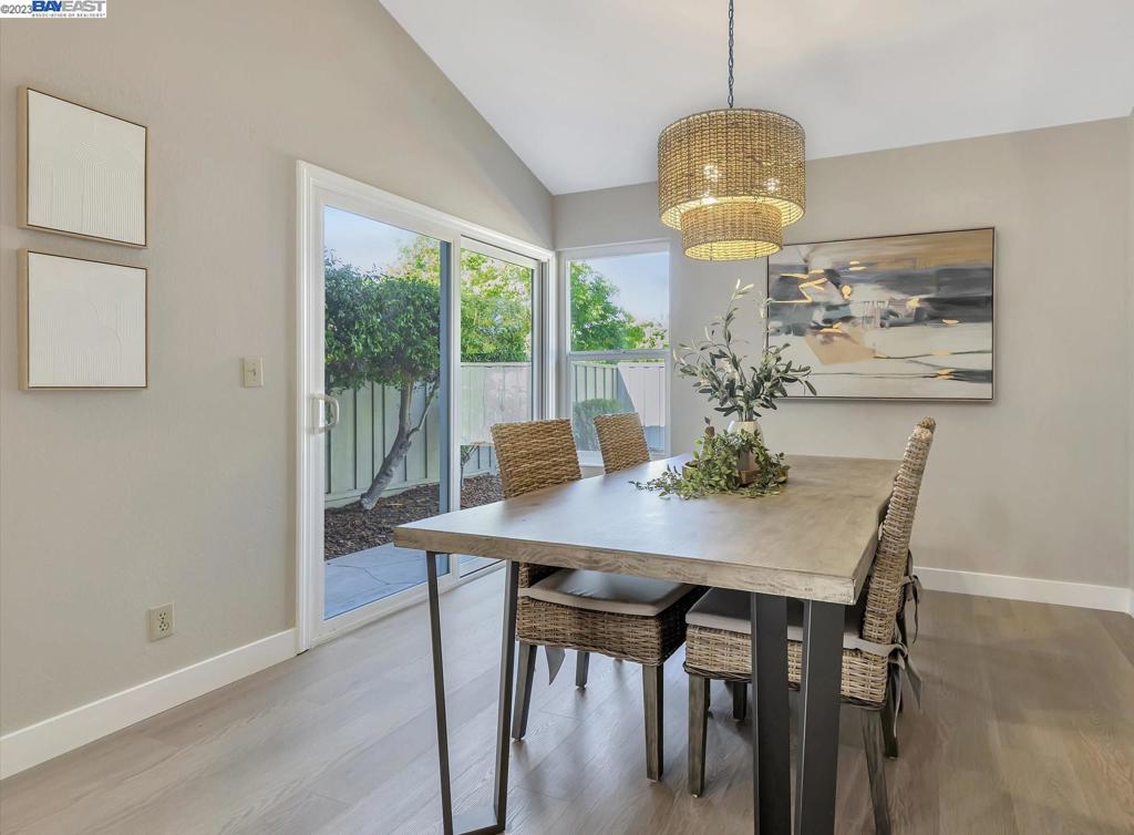 ARDENWOOD VILLAG - Residential