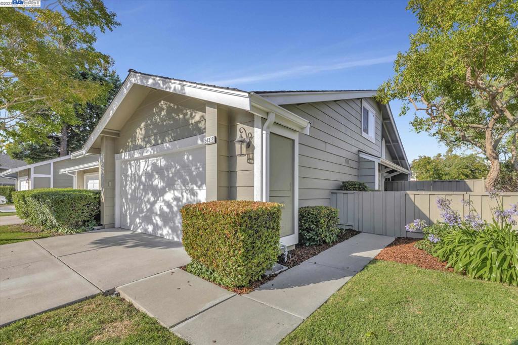 ARDENWOOD VILLAG - Residential