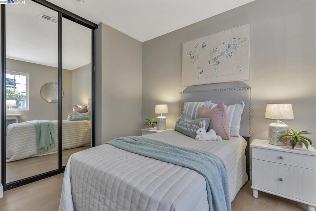 ARDENWOOD VILLAG - Residential