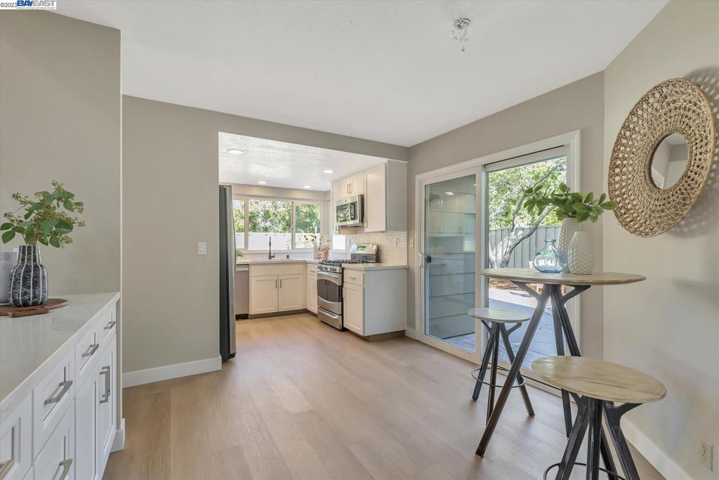 ARDENWOOD VILLAG - Residential