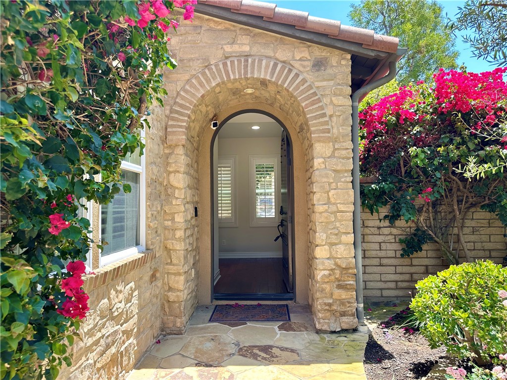50 Winding Way