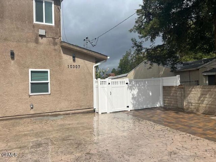 BRAND NEW SUNLAND ADU RETREAT!!!Introducing a stunning brand-new 2BR, 2BA Accessory Dwelling Unit (ADU) in the highly desirable area of Sunland, nestled above Foothill Blvd. This spacious and private retreat boasts a gated front yard, providing a serene oasis perfect for relaxation. With two dedicated parking spaces, convenience and accessibility are at your doorstep. It has its own private entrance. Enjoy the perfect blend of comfort, style, and tranquility in this mint-condition ADU. DON'T MISS IT, COM EAND SEE IT!!!