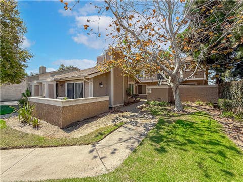 Photo of 5107 Jefferson SQ, Oxnard, CA 93033 (MLS # SR26184937)