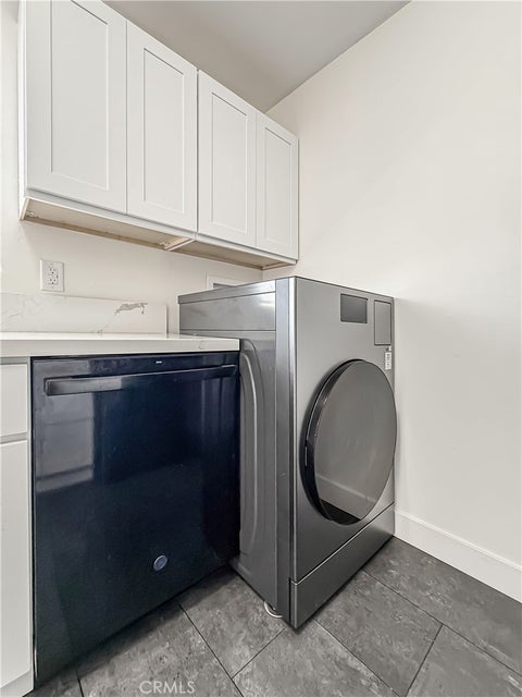 Tiny photo for 5107 Jefferson SQ, Oxnard, CA 93033 (MLS # SR26184937)