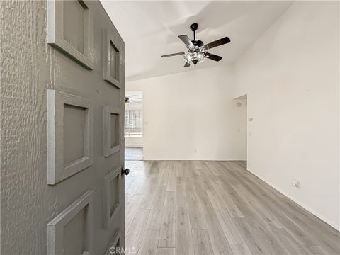 Tiny photo for 5107 Jefferson SQ, Oxnard, CA 93033 (MLS # SR26184937)