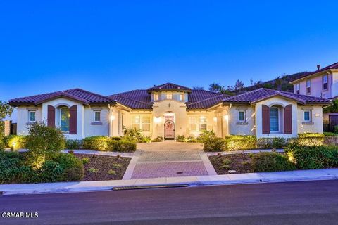 Photo of 11290 Crenshaw Street, Moorpark, CA 93021 (MLS # 226002231)