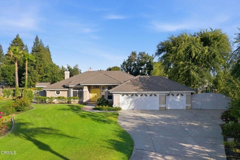 Photo of 15331 Mabel Court, Bakersfield, CA 93314 (MLS # V1-37368)