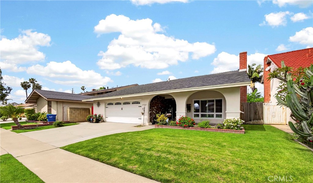 17323 Grayland