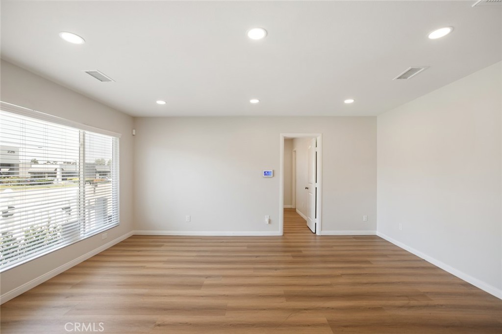 The Acre Tract - Residential Lease