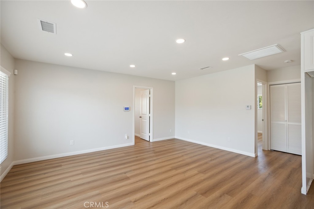 The Acre Tract - Residential Lease