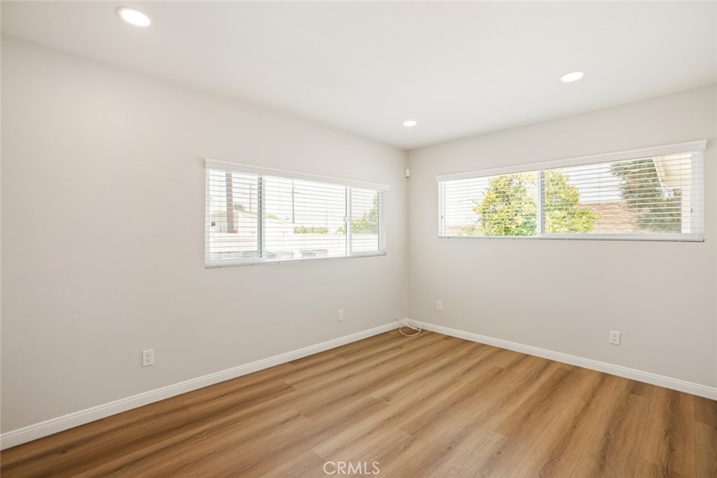 The Acre Tract - Residential Lease
