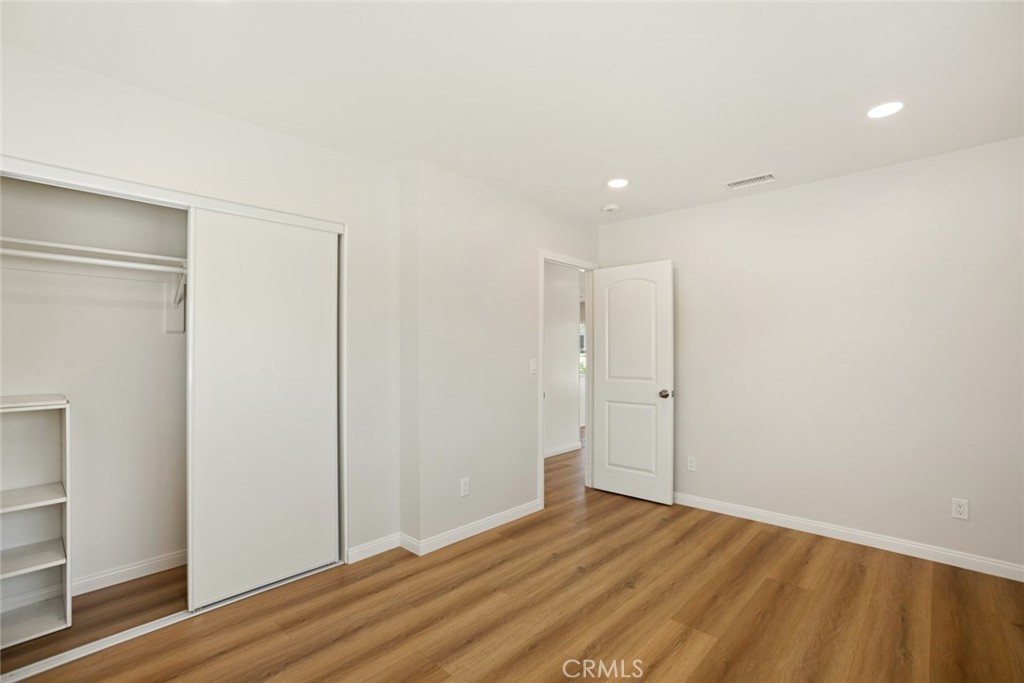 The Acre Tract - Residential Lease