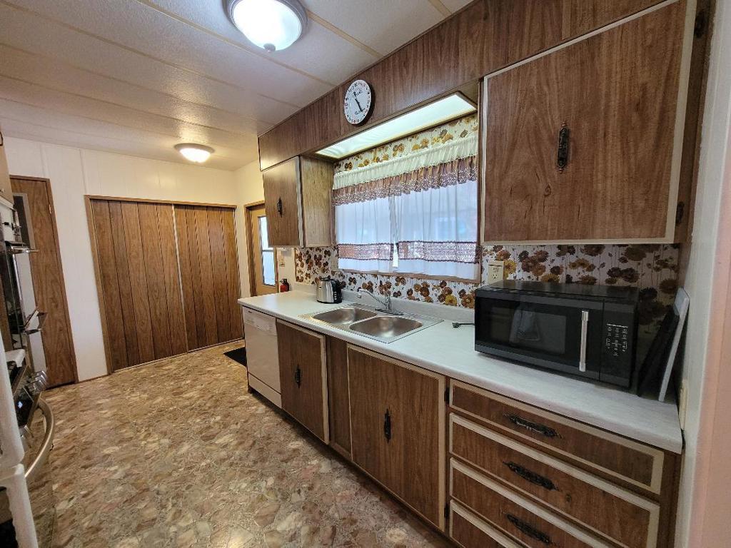 Palm Springs View Es - Manufactured In Park