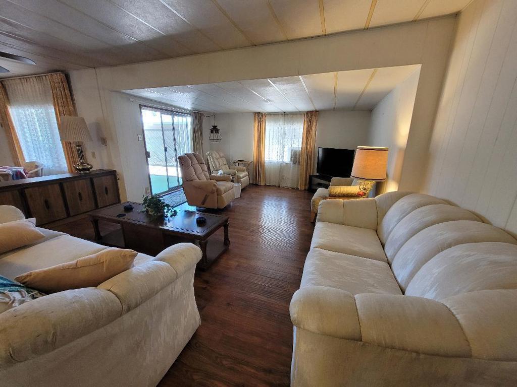 Palm Springs View Es - Manufactured In Park