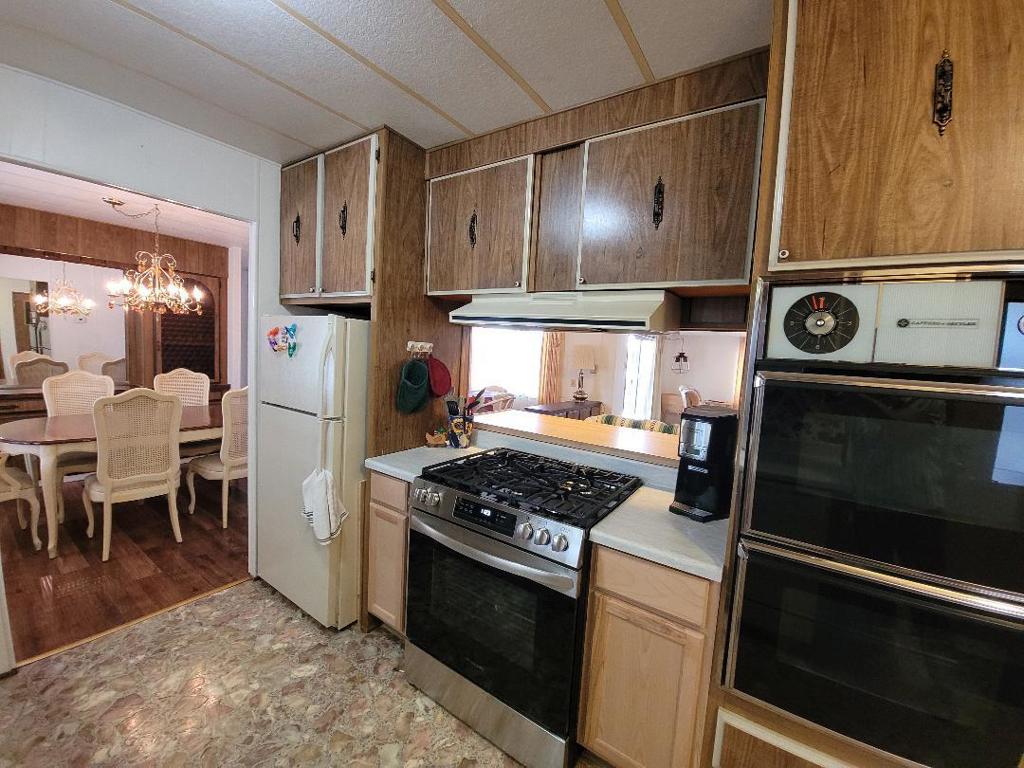 Palm Springs View Es - Manufactured In Park