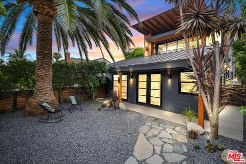 Photo of 4027 Moore Street, Los Angeles, CA 90066 (MLS # 26876611)