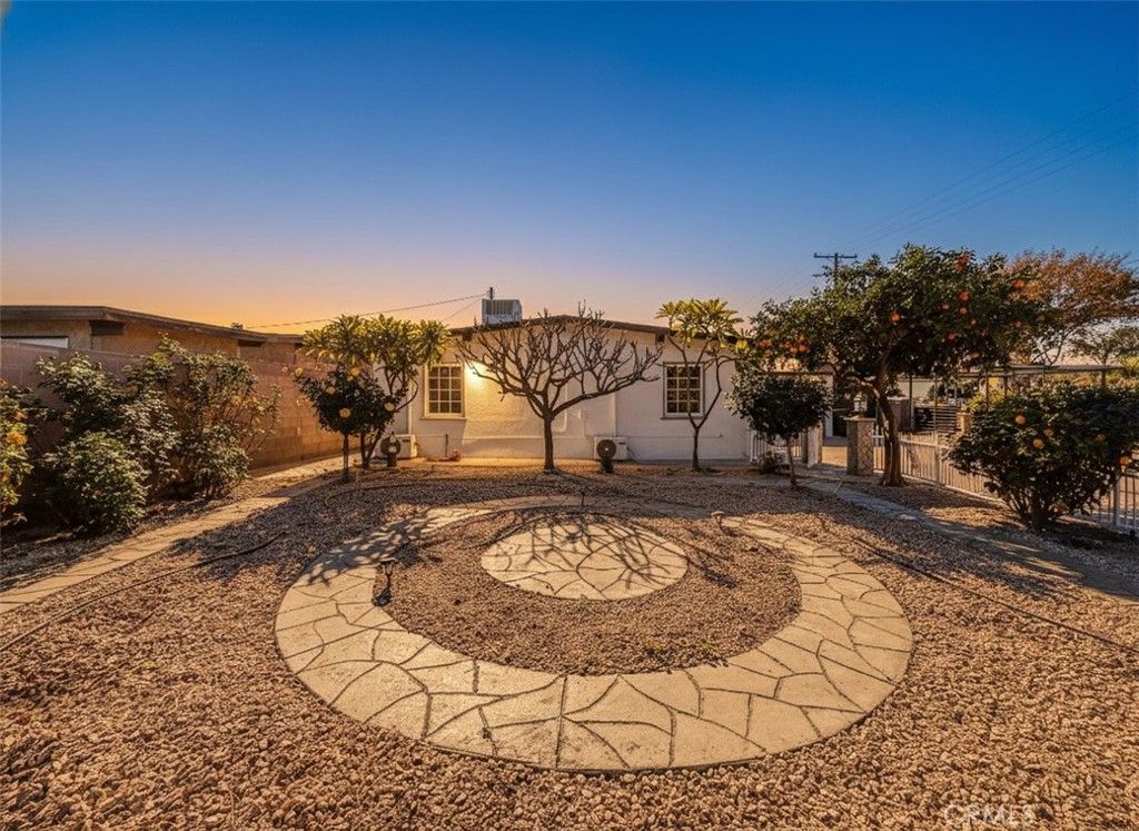 Photo of 18002 E Fondale St, Azusa, CA 91702 (MLS # AR26011071)