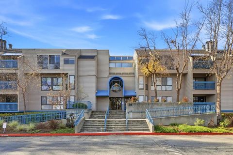 Photo of 35 W 20th Avenue #109, San Mateo, CA 94403 (MLS # ML82029791)