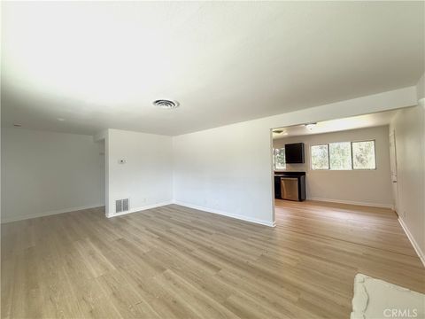 Tiny photo for 4615 Mobley Avenue, Riverside, CA 92505 (MLS # CV26038325)