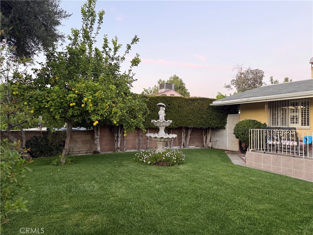 6118 Bellingham Avenue