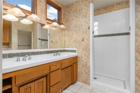 Tiny photo for 3130 Oakdale Rd. RD, Paso Robles, CA 93446 (MLS # SC26203962)