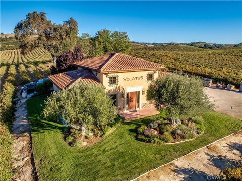 Tiny photo for 3130 Oakdale Rd. RD, Paso Robles, CA 93446 (MLS # SC26203962)