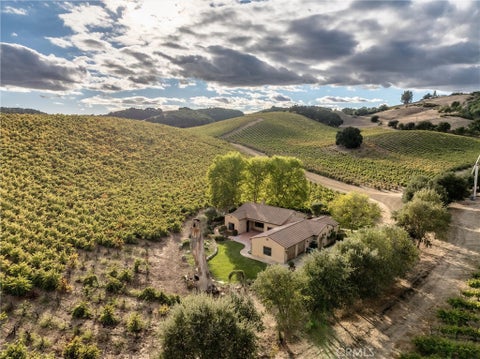 Tiny photo for 3130 Oakdale Rd. RD, Paso Robles, CA 93446 (MLS # SC26203962)