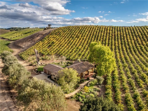 Tiny photo for 3130 Oakdale Rd. RD, Paso Robles, CA 93446 (MLS # SC26203962)