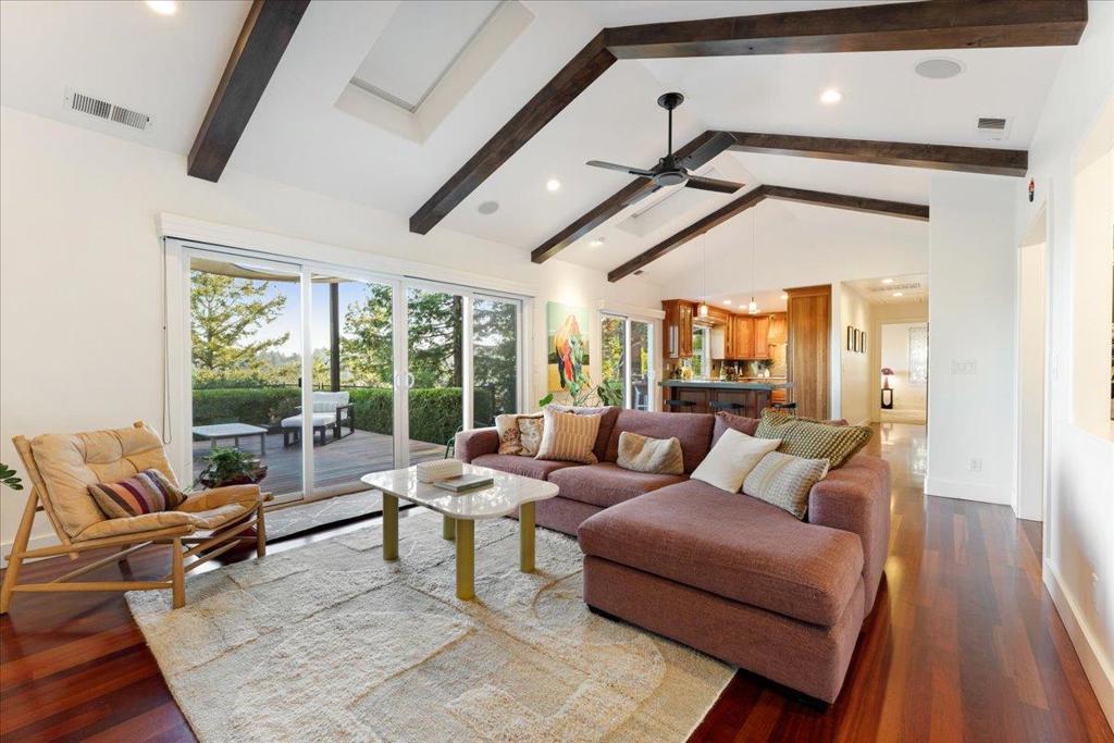561 Hacienda Drive