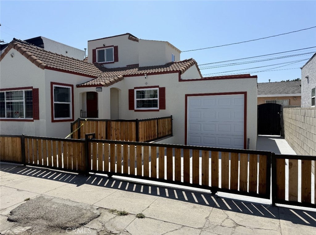 400 E 21st