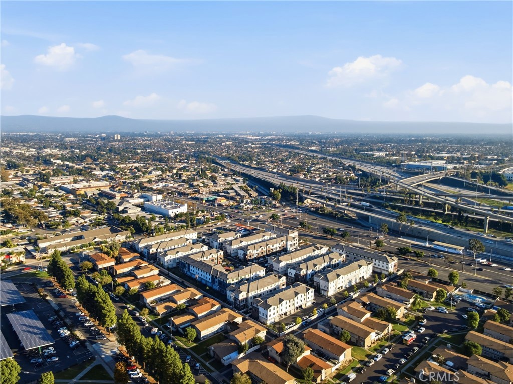 Magnolia Square - Residential
