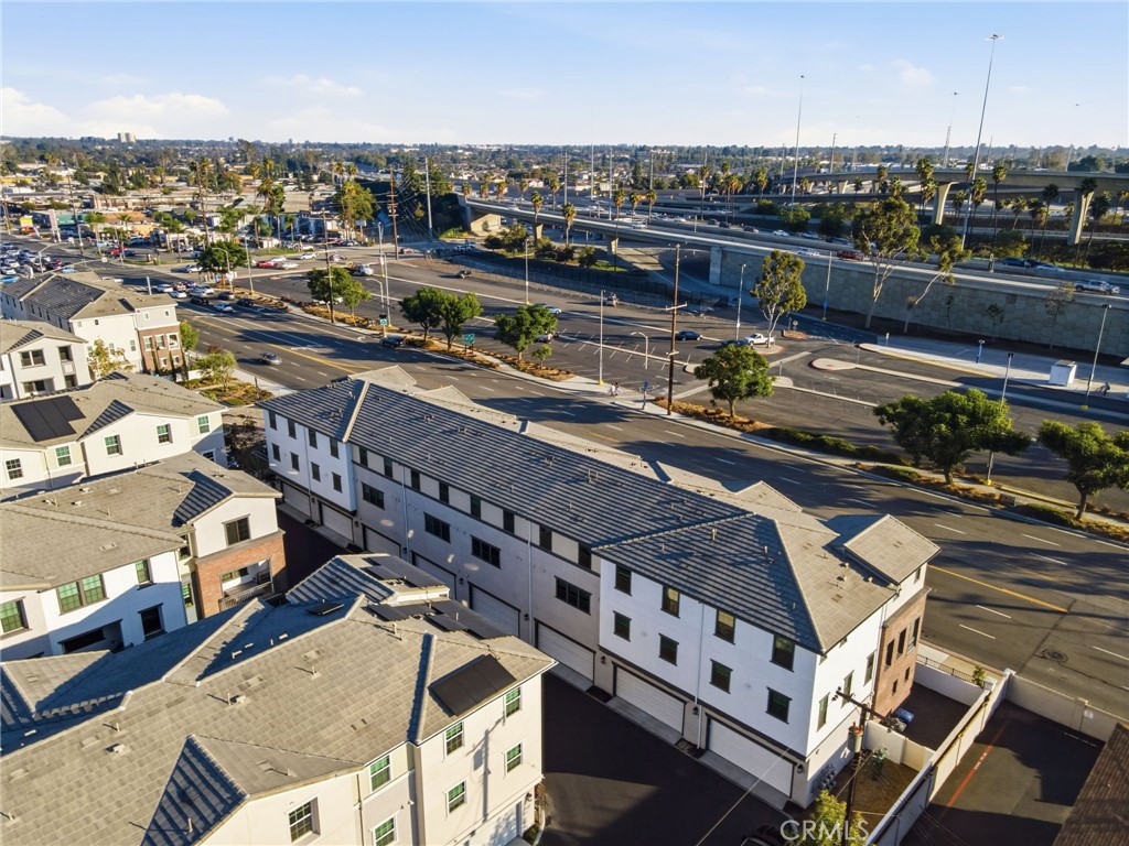 Magnolia Square - Residential