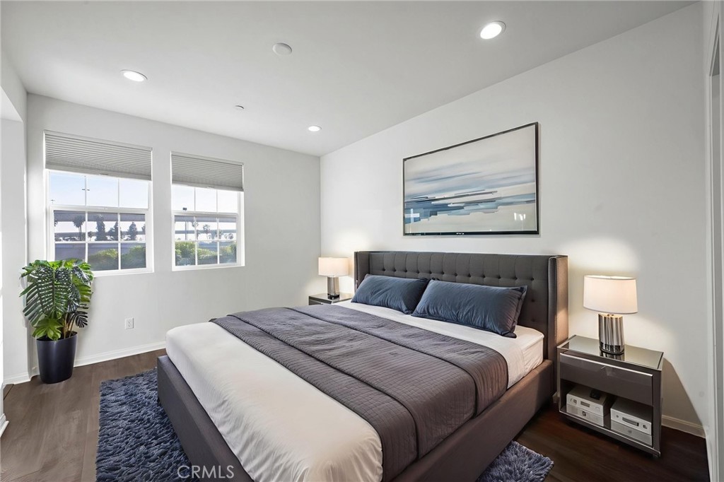 Magnolia Square - Residential