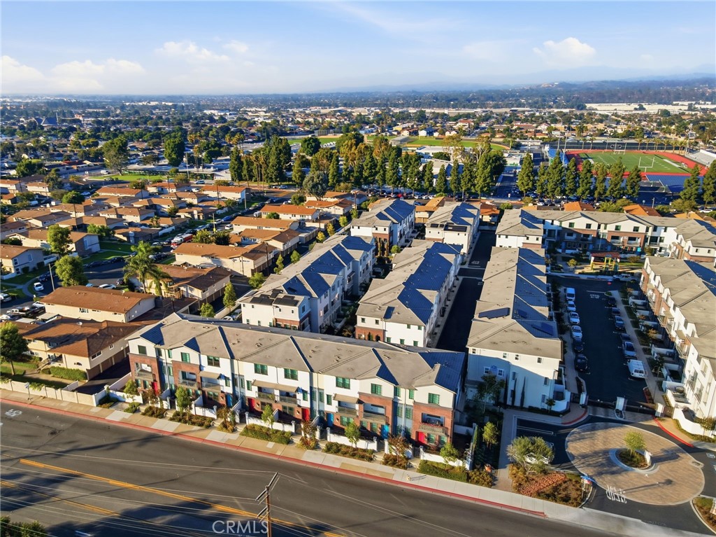 Magnolia Square - Residential