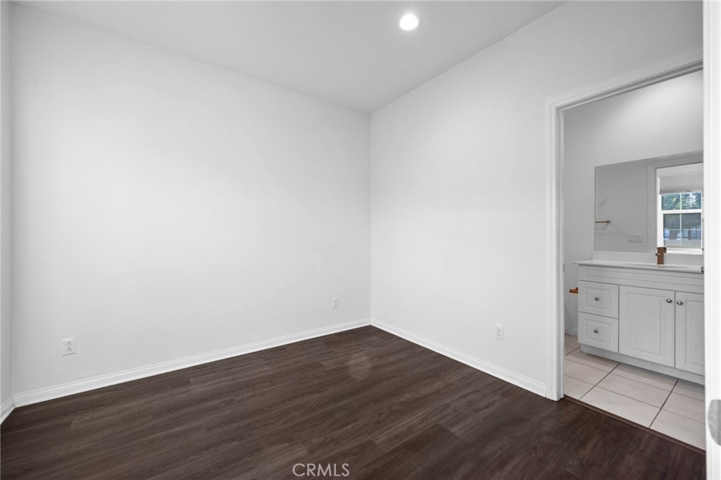 Magnolia Square - Residential