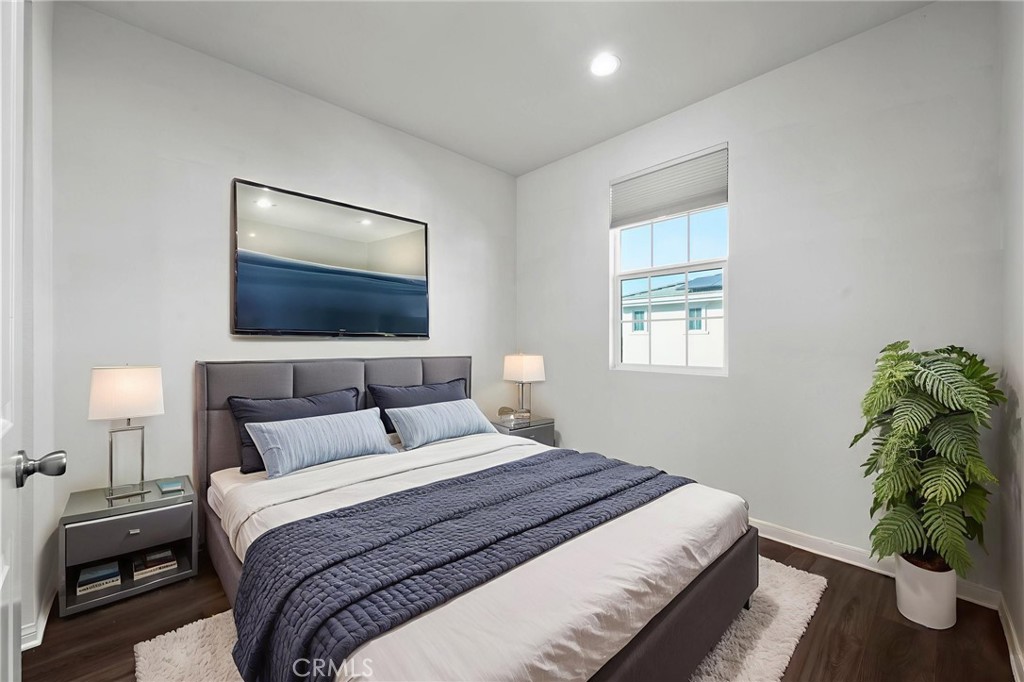 Magnolia Square - Residential