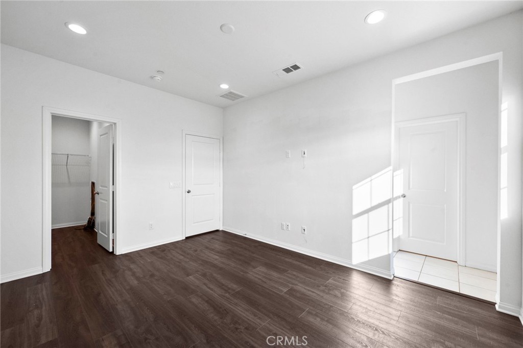 Magnolia Square - Residential