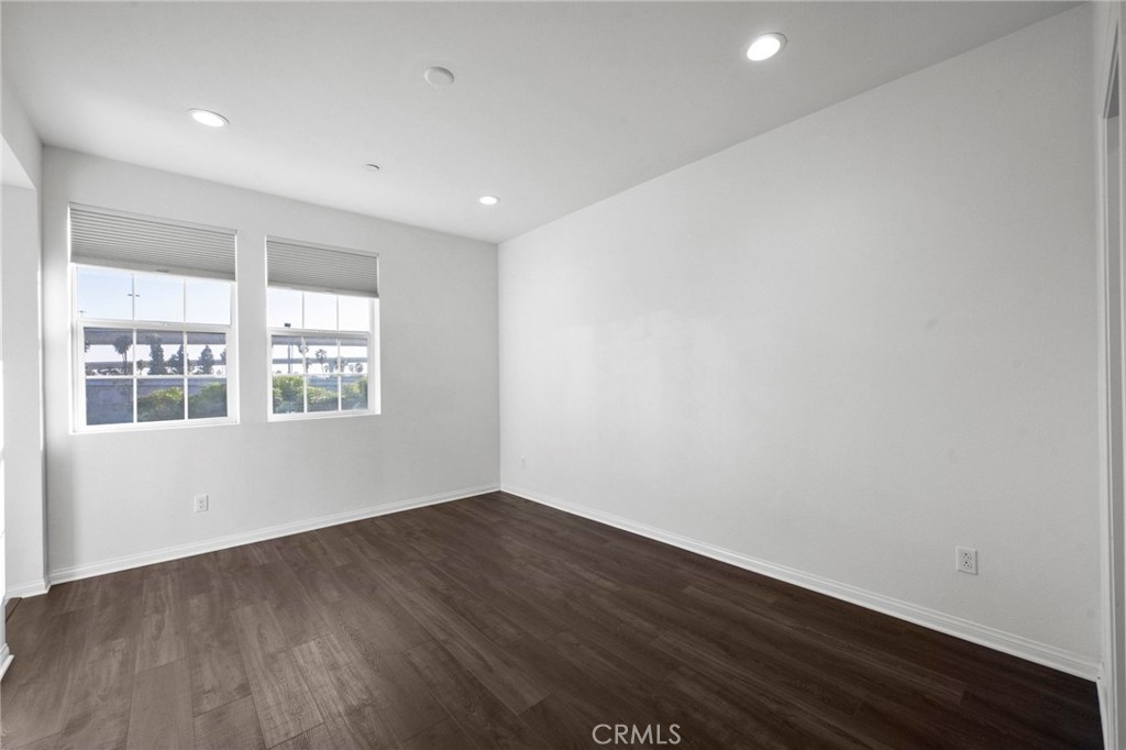 Magnolia Square - Residential