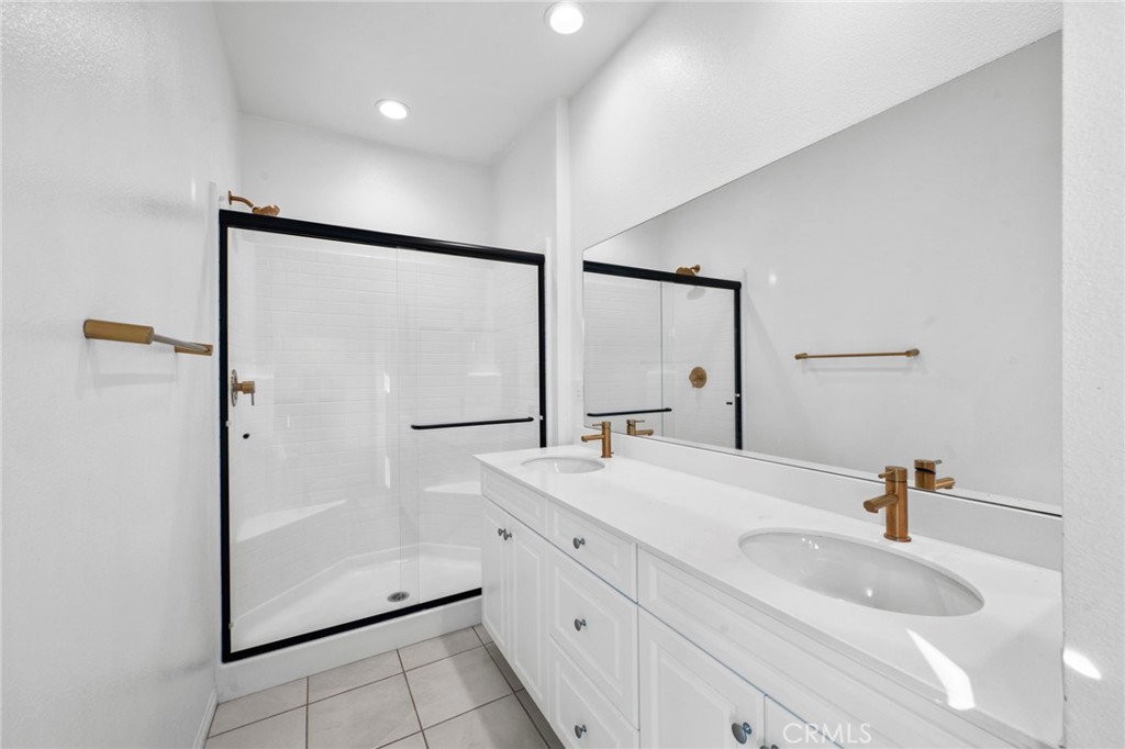 Magnolia Square - Residential