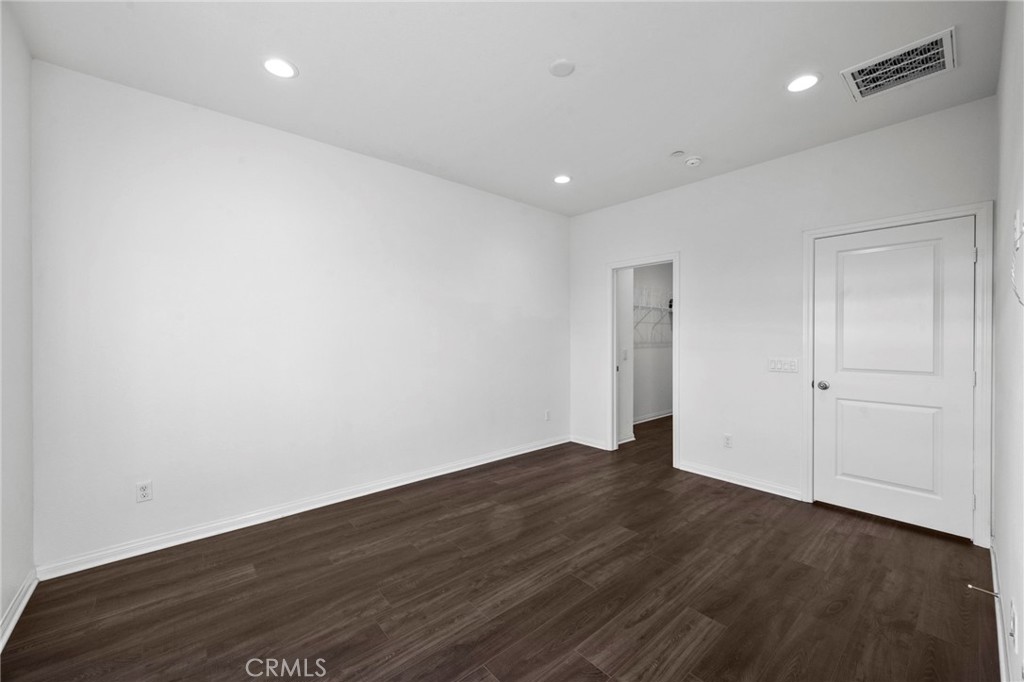 Magnolia Square - Residential