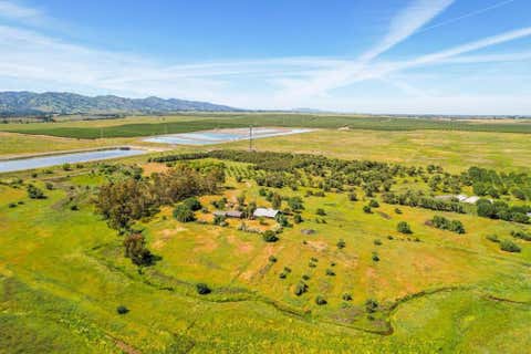 Photo of 27643 County Road 88, Winters, CA 95694 (MLS # ML82051178)