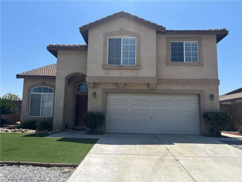 Photo of 15177 Dandelion Ln, Fontana, CA 92336 (MLS # IV26094142)